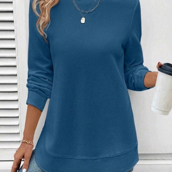 SHEIN Tops - Blue top Sz L